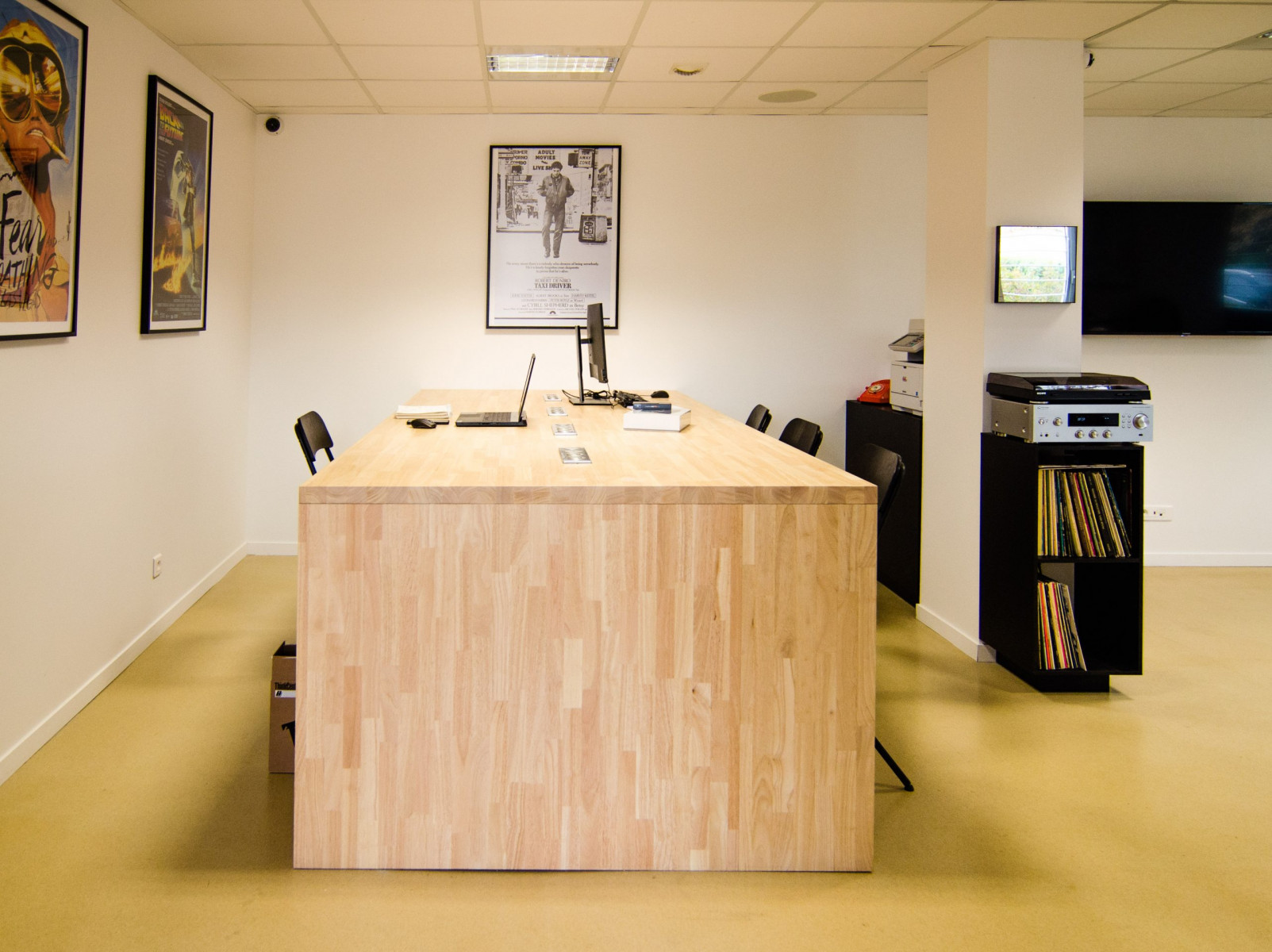 Aménagement de bureau-ilot